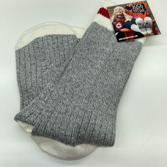 Funny Lumberjack Socks “Living that Cozy Life” - Picture 5 of 5